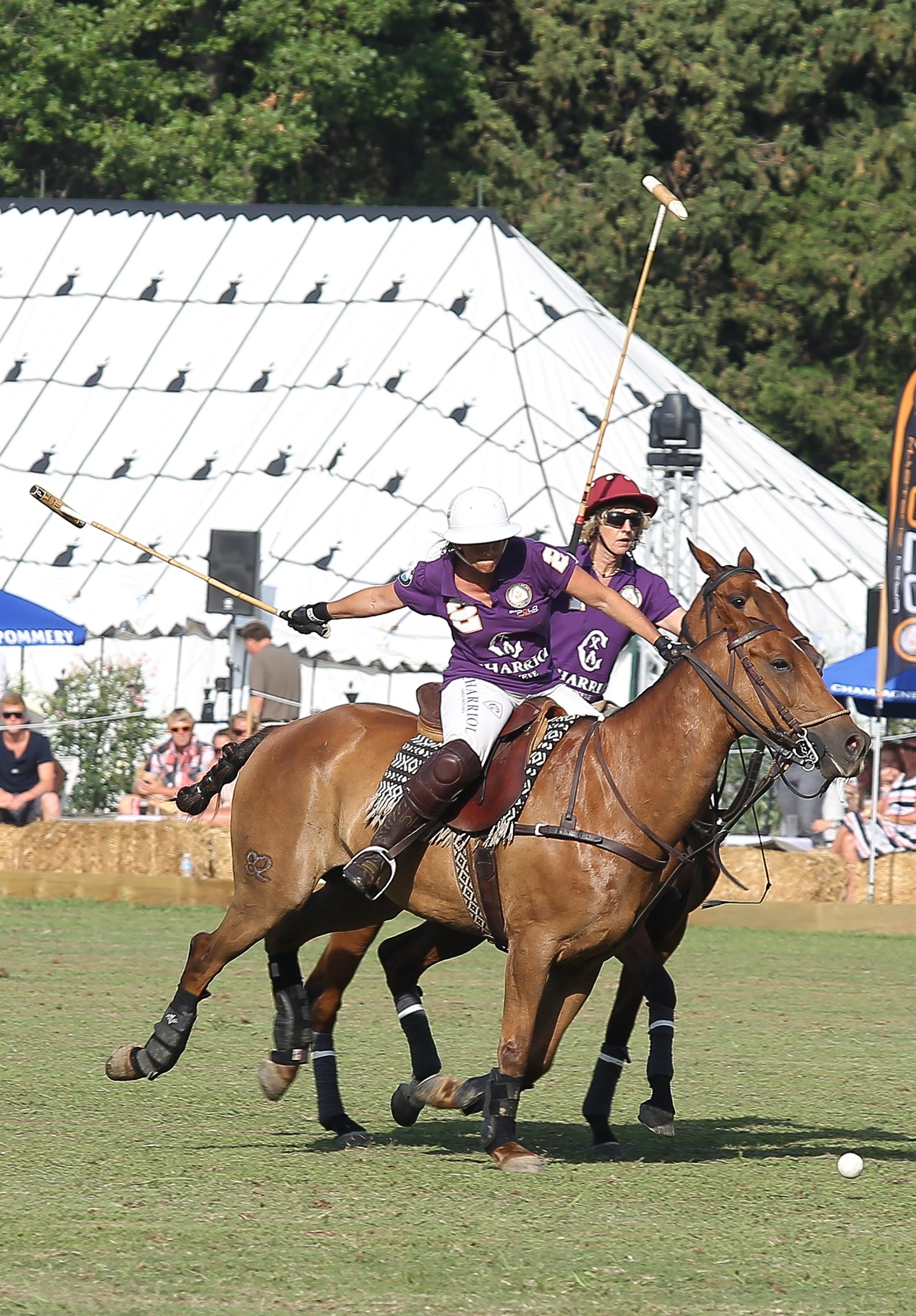 Ladies Charriol Cup -Equipe Gagnante Charriol -  BMW Polo Masters  Night St Tropez-Gassin 2013 - Marc Piasecki - Getty Images.2