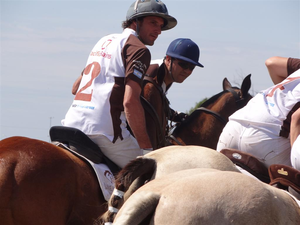 Liliana Aguirre Carrasco Valentina polo team 5